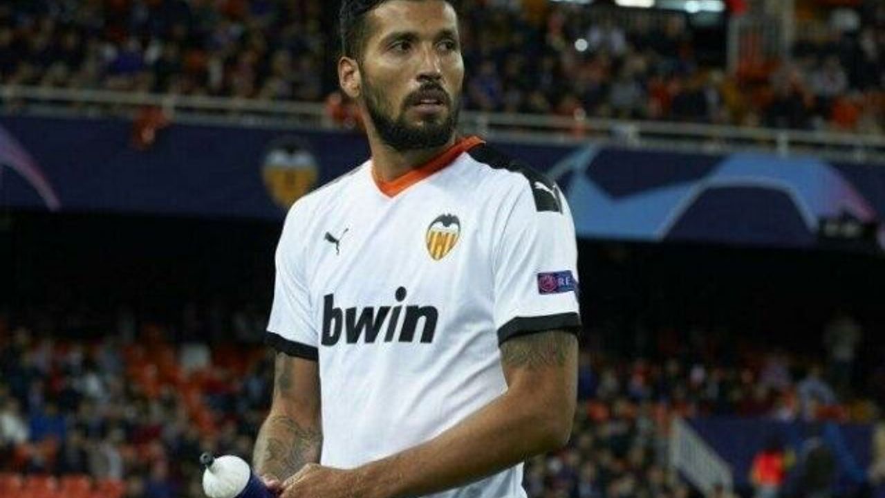 Trabzonspor'a 'tank' gibi stoper!