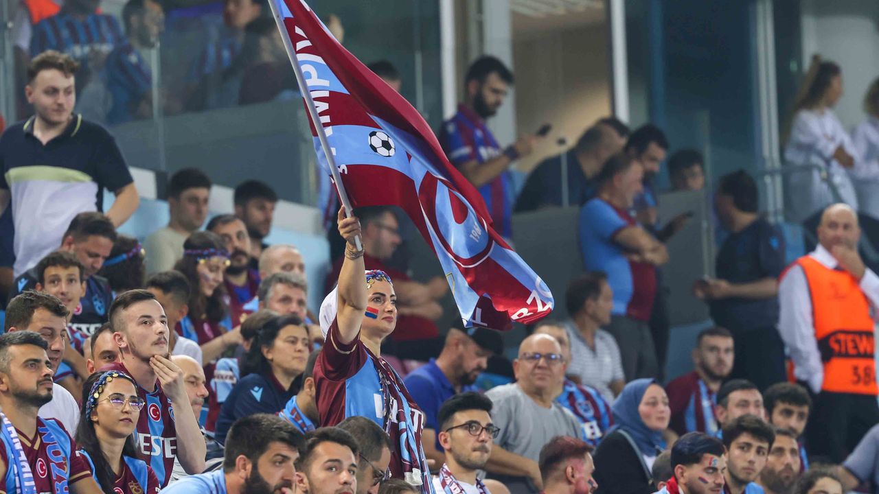 Trabzonspor’da taraftarın ilgisi çok az