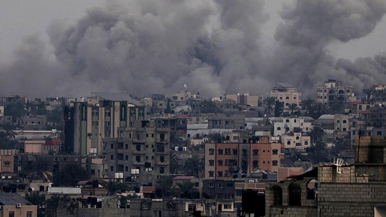 Gazze'de can kaybı 25 bin 490’a yükseldi