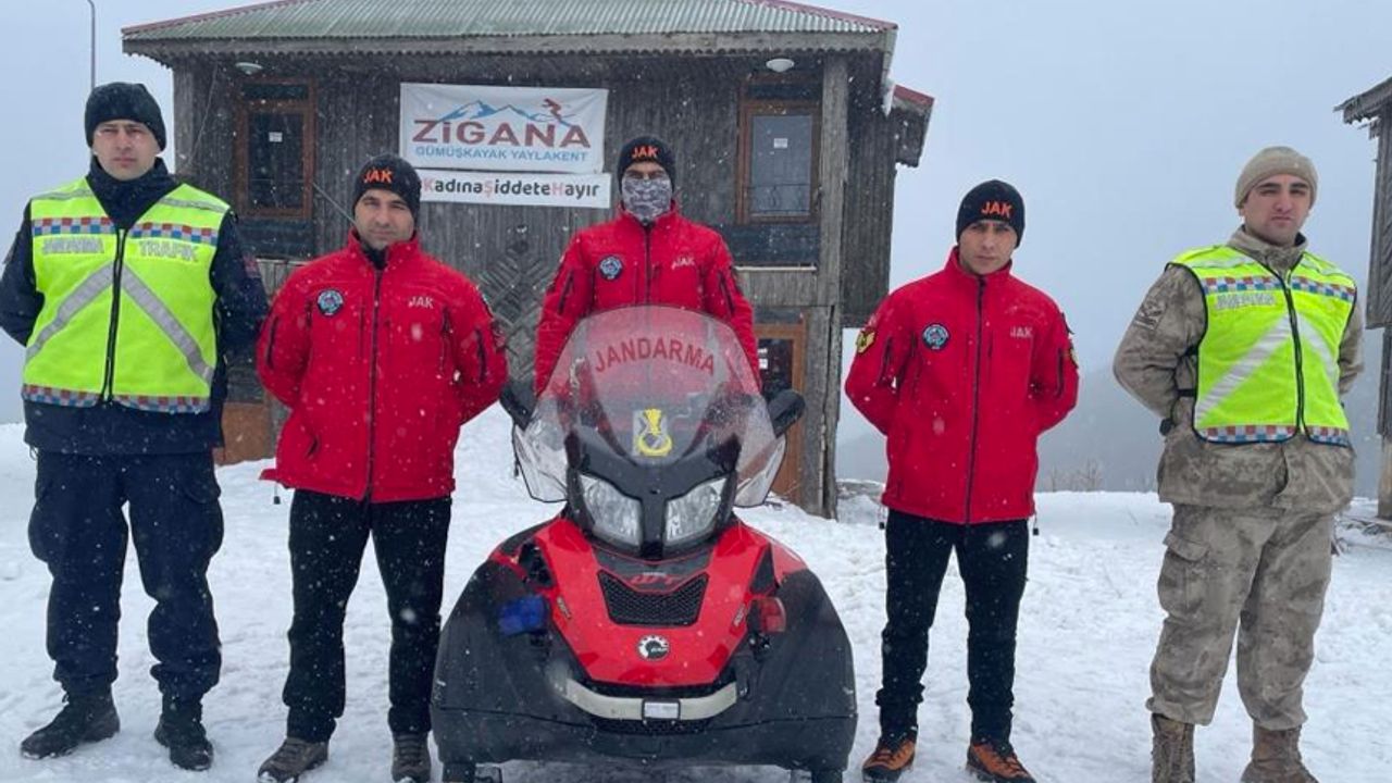 Zigana Dağı Kayak Tesisi’nde kış turizmi için jandarma çalışmalarını sürdürüyor