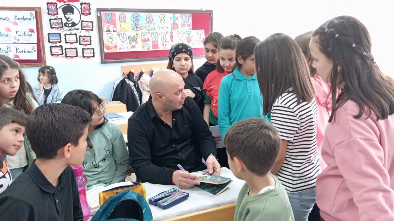 Van'da okur-yazar buluşması