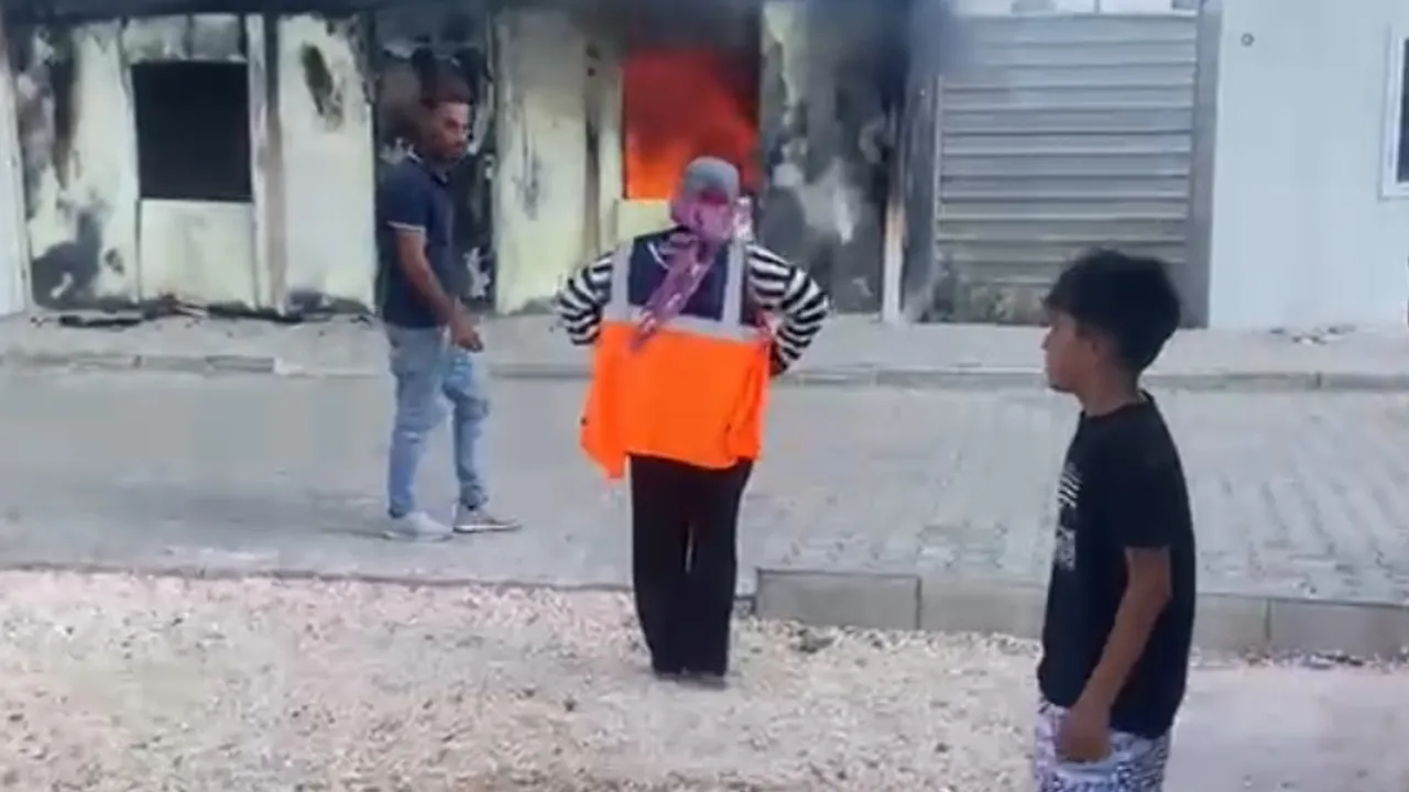 Adıyaman’da K13 konteyner kentte yangın! İlk müdahaleyi sağlık ekipleri yaptı