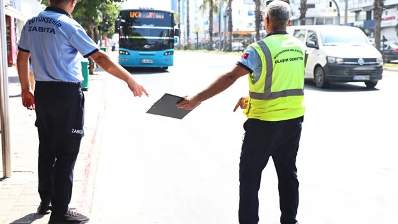 Antalya'da otobüs ve taksilere sıkı denetim