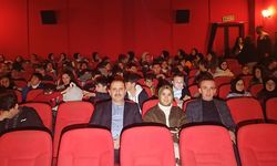 Başkan Gürsoy'dan öğrencilere ücretsiz sinema