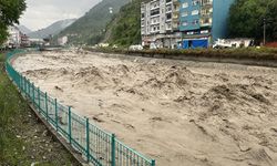 Karadeniz illerinde alarm verildi! Okullar tatil edildi