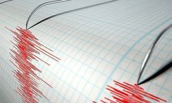 İzmir'de korkutan deprem