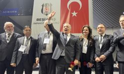 Ahmet Nur Çebi, kongre üyeleriyle vedalaştı