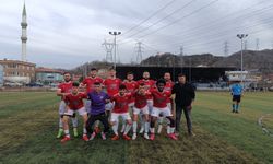 Bu köyün futbol takımı, gurbetçilerin desteği ile mücadelesini sürdürüyor