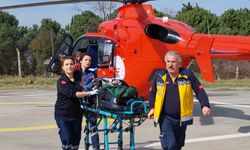 Beyin kanaması geçiren yaşlı adamın yardımına ambulans helikopter yetişti