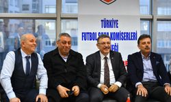 Trabzon Büyükşehir Belediye Başkan Adayı Genç, spor camiası ile bir araya geldi
