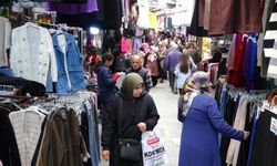 Ramazan Bayramı öncesinde çarşı pazarda alışveriş yoğunluğu