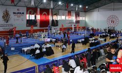 Okullar arası Muaythai Türkiye Şampiyonası kıyasıya devam ediyor