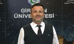 Prof. Dr. Ayhan Kara: “Rusya-Ukrayna savaşının neden olabileceği nükleer risklere daha fazla odaklanmalıyız”