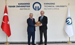 Artvin Çoruh Üniversitesi Rektöründen KTÜ Rektörüne Tebrik Ziyareti