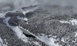 Beyaza bürünen ‘Balık Gölü' havadan görüntülendi (Artvin Haber)