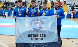 Ortahisar Belediyesi Karate Kata Takımı Kütahya’dan Şampiyonlukla Döndü