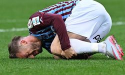 Trabzonspor-Galatasaray derbisinde tartışmalı pozisyon: Penaltı beklediler, ofsayt çıktı