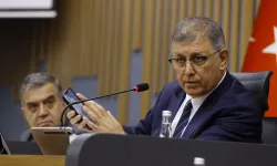 Başkan Tugay: Yetkiyi merkeze toplamak tarihi hata!
