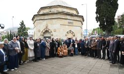 Başkan Genç, Gülbahar Hatun’un Huzurunda Anneleri Andı