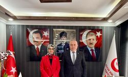 Büyük Birlik Partisi Trabzon Kadın Kolları’nda Görev Değişikliği
