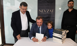 Başkan Genç, Şakar'ın İmza Günü'ne Katıldı