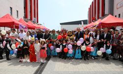 Akçaabat’ta Renkli Bir Gün: “Trabzon Çocuk Şenliği Bienali” Etkinliği Gerçekleştirildi