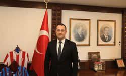 Başkan Ekim’den Babalar Günü Mesajı: “Babalarımız, Gücümüzün ve Güvenimizin Temelidir”