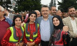 Başkan Genç, Kayabaşı Karaabdal Halk Şenliği’nde kadın cinayetlerine dikkat çekti