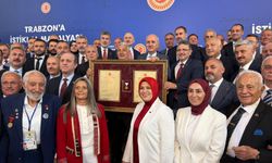 101 yıl sonra gelen İstiklal Madalyası Trabzon’a takdim edildi