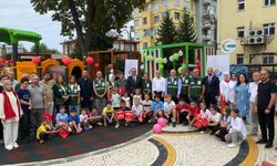 Türkiye’de ilk olan ‘Yeşilay’ temalı çocuk parkı Sürmene’de açıldı