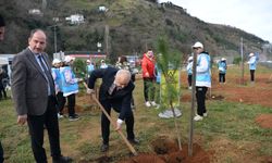 Fidanlar Maraton Anısına Toprakla Buluştu