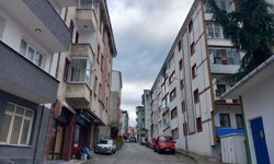 1 NO’LU ERDOĞDU’DA ELEKTRİK TELLERİ VE PAZAR YERİ SORUNU ÇÖZÜLMELİ