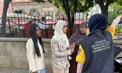 Büyükşehir On Binlerce Turiste Hizmet Verdi