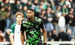 Augusto Giderse Steve Ngoura İçin Düğmeye Basılacak