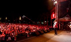 34. ULUSLARARASI AKÇAABAT MÜZİK VE HALK OYUNLARI FESTİVALİ RENKLİ GÖRÜNTÜLERLE BAŞLADI