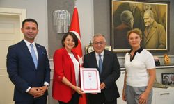 TEV’DEN ORTAHİSAR BELEDİYESİ’NE ‘EĞİTİM DOSTU KURUM’ SERTİFİKASI