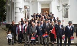 TRABZON'DA GAZİLERE DUYGULANDIRAN SÜRPRİZ