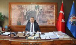 GÖKHAN GEDİKLİ: “CUMHURİYET, ÖZGÜRLÜK VE BAĞIMSIZLIK UĞRUNA AŞILAN ENGELLERİN ÇARPICI BİR ÖRNEĞİDİR”