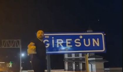 Giresun’a gelişinde ilk yaptığı şey kirlenen şehir tabelasını temizlemek oldu