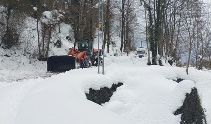 Rize’de hastaya ulaşamayan ambulansın imdadına İl Özel İdare ekipleri yetişti