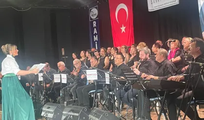 İzmir'de Karşıyaka Sanat Derneği'nden 19 Mayıs’a muhteşem konser