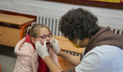 Ortahisar Belediyesi’nden Öğrencilere Ağız Ve Diş Sağlığı Taraması
