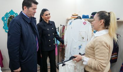 Başkan Kaya, Üreten Kadınları Tebrik Etti