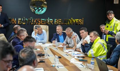 ORTAHİSAR BELEDİYESİ, YAĞIŞTAN ETKİLENEN BÖLGELERDE YOĞUN ÇALIŞMALAR YÜRÜTÜYOR