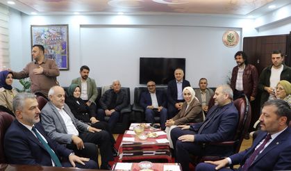 BAŞKAN MUMCU’DAN MHP İL BAŞKANI HACISALİHOĞLU’NA HAYIRLI OLSUN ZİYARETİ