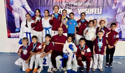 1461 FİGHT CLUB KARATE TAKIMI YUSUFELİ’NDE ZİRVEYE ÇIKTI
