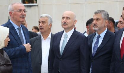 AK PARTİ YOMRA’YA ÇIKARMA YAPTI