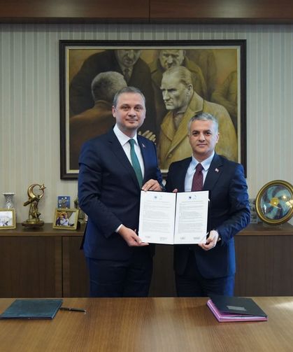 Yomra Belediyesi ile Beylikdüzü Belediyesi Arasında Kardeş Belediye Protokolü İmzalandı