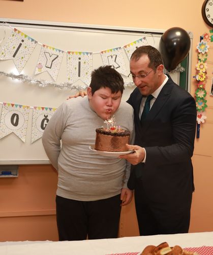 Başkan Osman Nuri Ekim: “Özel çocuklarımızın her biri gönlümüzde ayrı bir yere sahip”