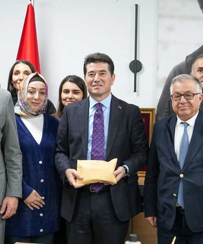 Belediye Çalışanlarından Burs Kampanyasına 61 Bin Lira Destek